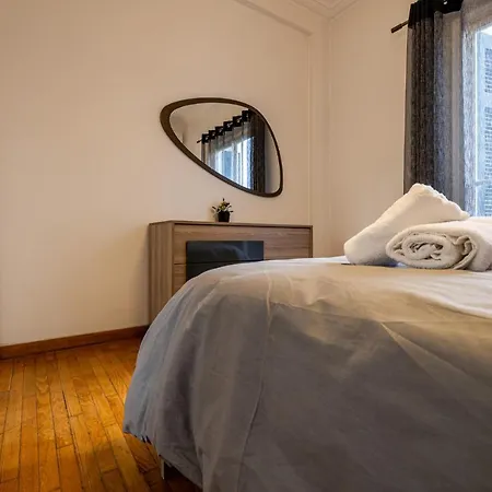 The Acropolis Hideaway 2-bdr Next To Metro *